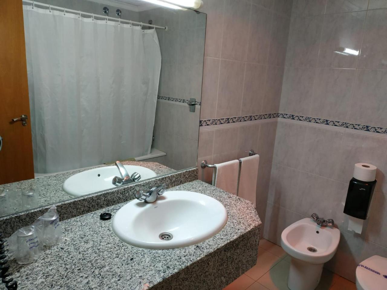 Hotel Rambla Benidorm Bagian luar foto