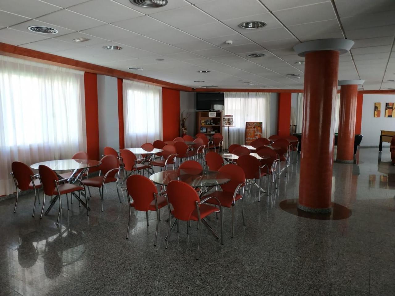 Hotel Rambla Benidorm Bagian luar foto